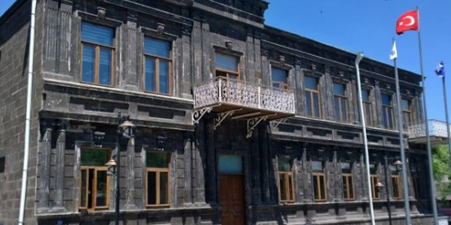 Kars Belediyesi son 5 aylık bilançosunu açıkladı