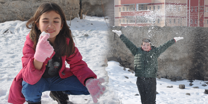 Mersinli öğrenciler Kars’ta ilk kez kar gördüler