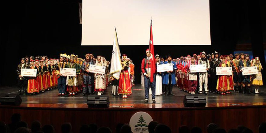 Halk Oyunları Gençler Türkiye Şampiyonası sona erdi