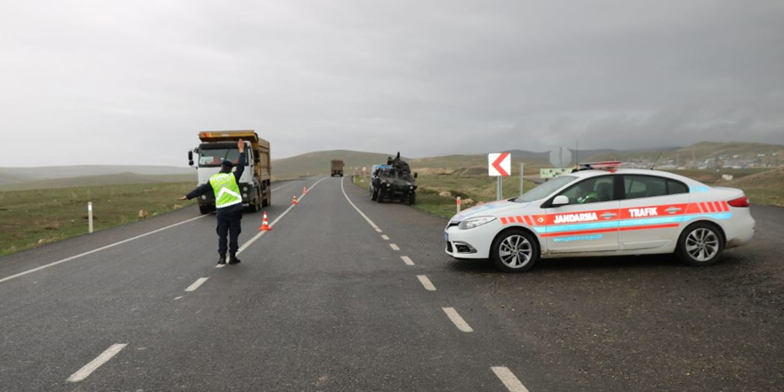 Jandarmadan, yük taşıyan araçlara yönelik trafik uygulaması