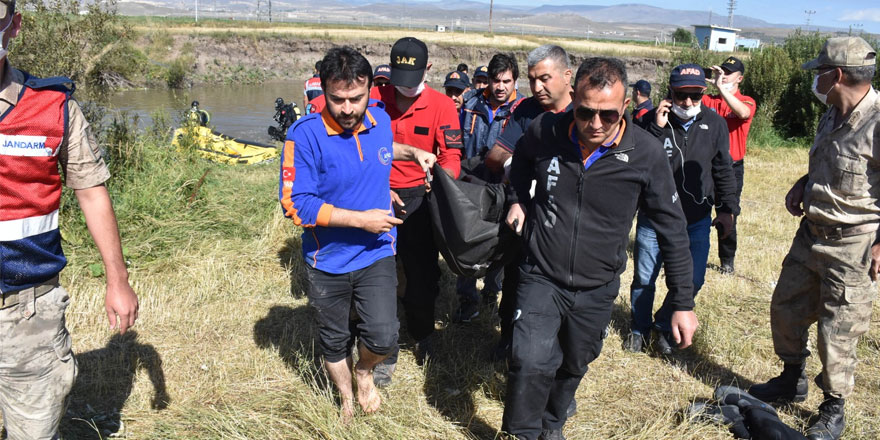 Kars Çayında kaybolan çocuklardan acı haber: Cansız bedenleri bulundu