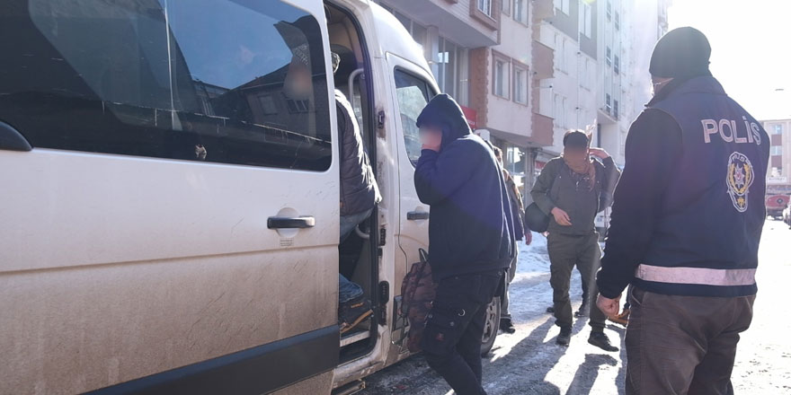 Kars'ta düzensiz göçmen yakalandı