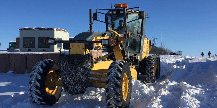 Kars'ta 75 köy yolu ulaşıma kapandı
