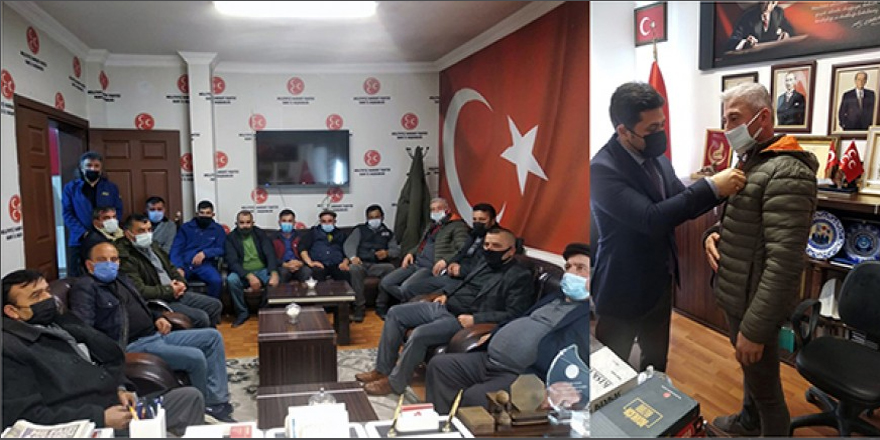 Kars’ta, 50 kişi MHP’ye katıldı