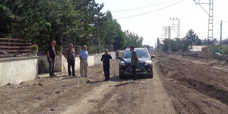 Selim’de asfalt, kaldırım ve peyzaj çalışmaları başlatıldı