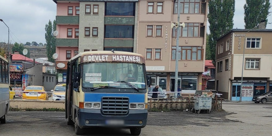 Kars’ta maske tartışmasında, dolmuş şoförü bıçaklandı