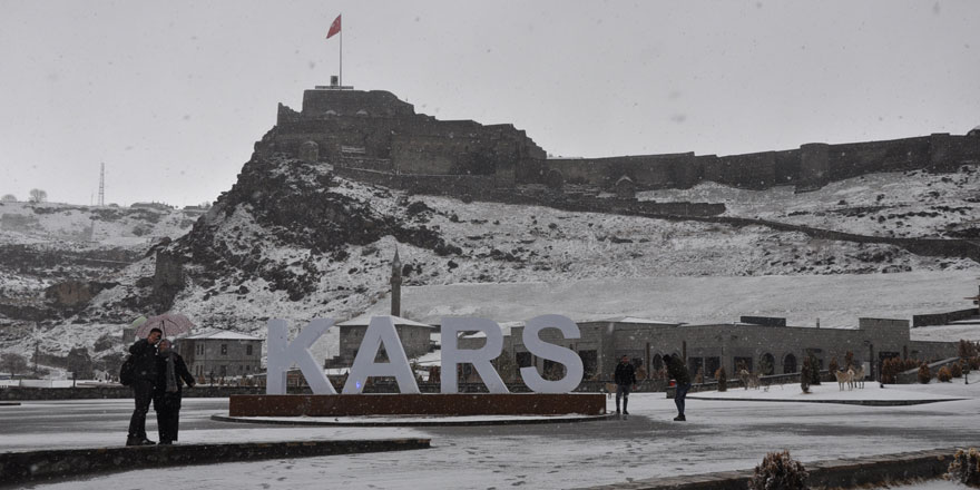 Kars’ta aralık ayında ‘yıldırım’