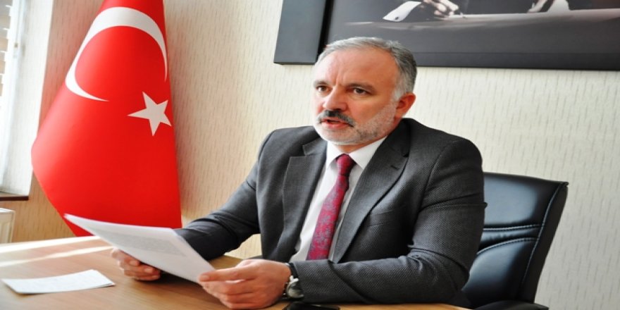Parti kuracağını açıklayan Ayhan Bilgen HDP’den istifa etti