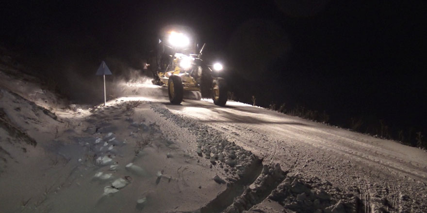 Kars’ta kapalı köy yolları tek tek açılıyor