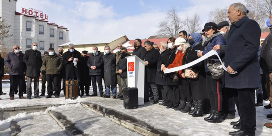 Kars'ta Millet İttifakının bileşenleri, zamları protesto etti!