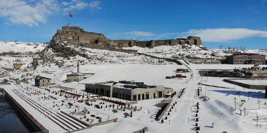 Son dakika: Kars'ta okullar tatil edildi