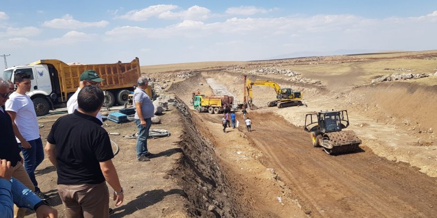 DSİ heyeti, Akyaka Duraklı köyü HİS göleti çalışmalarını inceledi