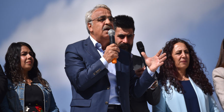 Sancar: “Savaş politikalarına son vereceğiz”