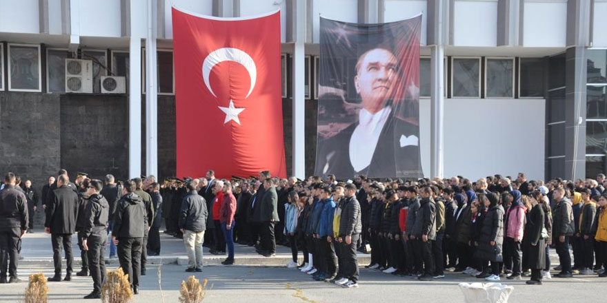 Atatürk Ölümünün 84. yıldönümünde Kars’ta anıldı