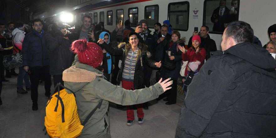 Turistik Doğu Ekspresi son durağı Kars'a ulaştı