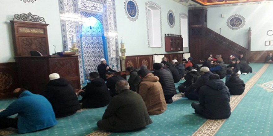 Kars'ta, sabah namazı buluşmaları devam ediyor