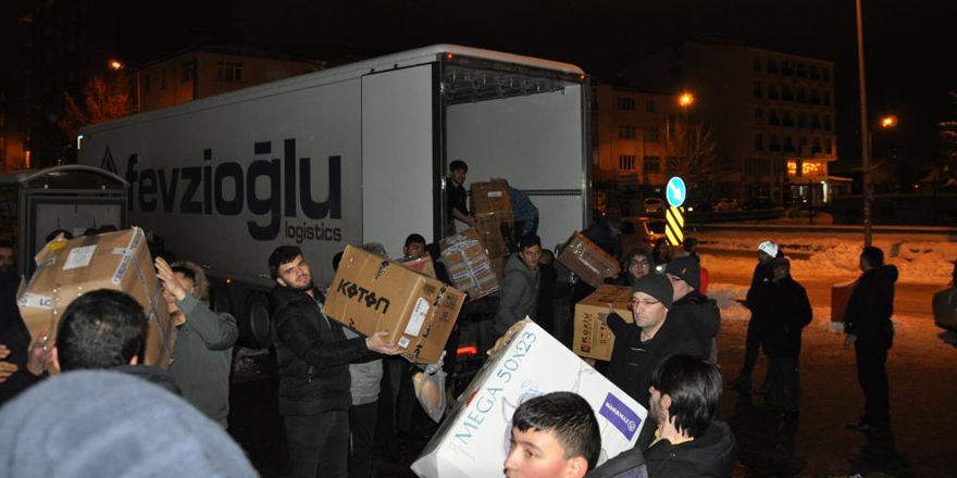 Karslılar depremzedeler için seferber oldu