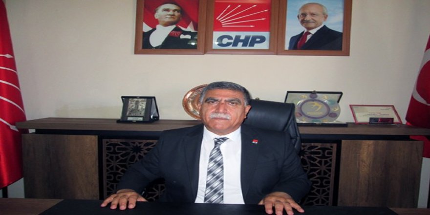 CHP Kars İl Başkanı Taner Toraman, Kars'ta yapılan ekmek zammına tepki gösterdi