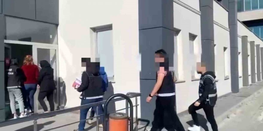 Midede uyuşturucu sevkiyatı