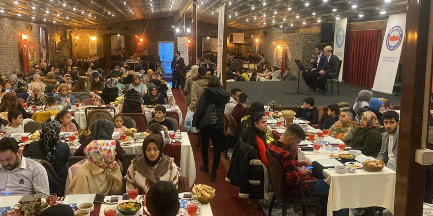 BEM-BİR-SEN’den depremzede ailelerle anlamlı iftar buluşması