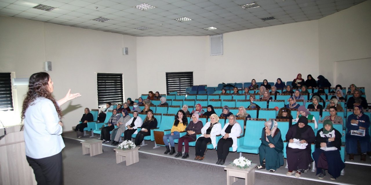 Van’da ‘Aile ve Evlilik Hayatı’ semineri