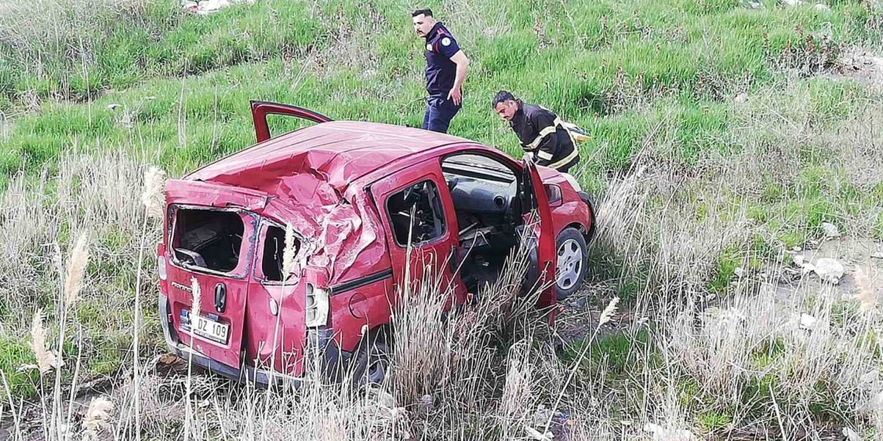 Erzincan’da trafik kazası: 2 yaralı