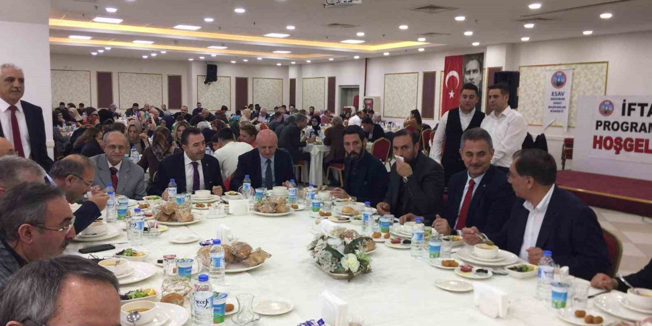 Dadaşlar Ankara’da iftarda buluştu