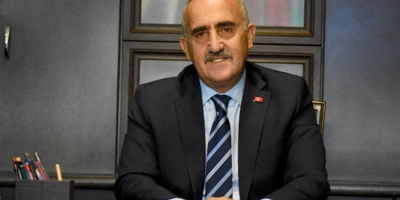 Kent Konseyi Başkanı Tanfer’den 23 Nisan mesajı