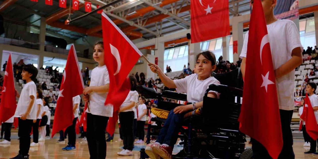 23 Nisan Erzincan’da coşkuyla kutlandı