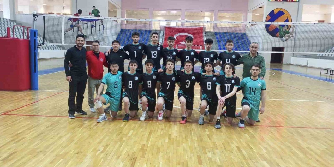 Voleybol’da Aşkale rüzgarı esmeye devam ediyor