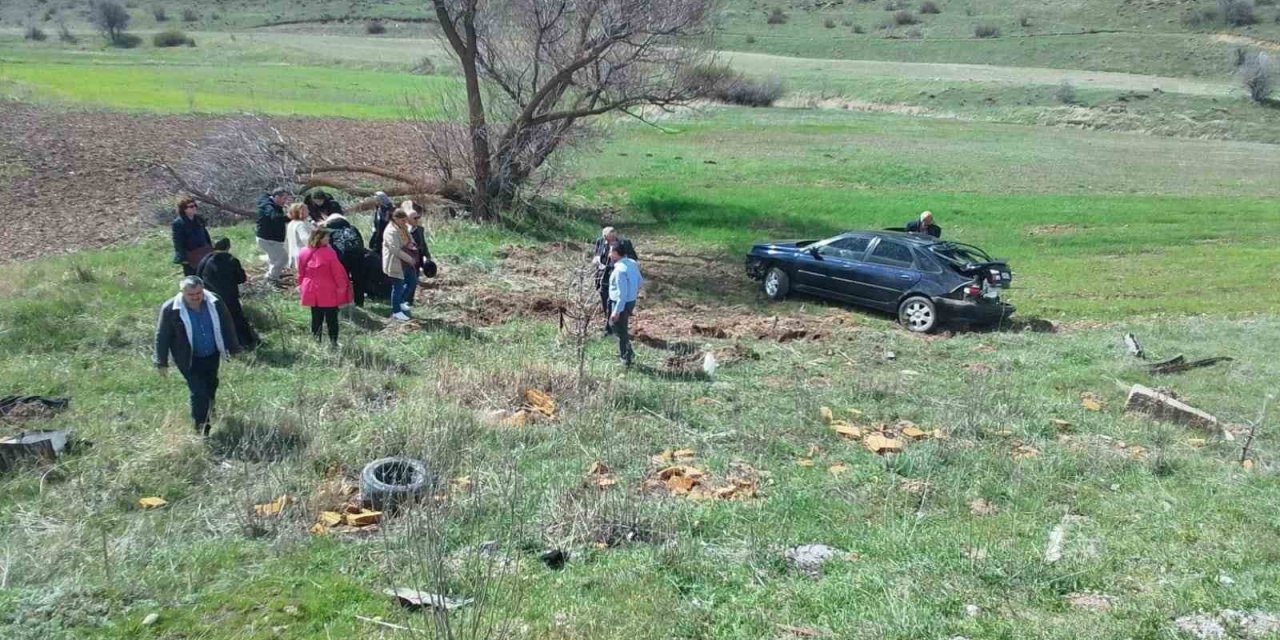 Erzincan’da trafik kazası: 3 yaralı