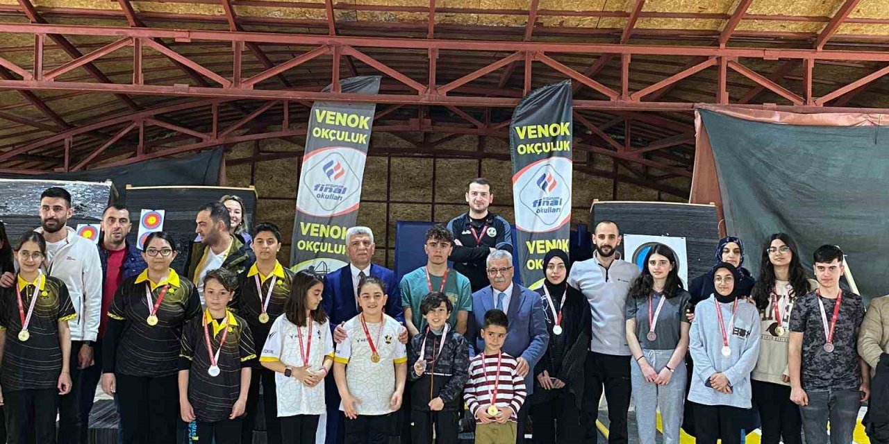 Okul Sporları okçuluk il şampiyonası Erzurum’da yapılıyor