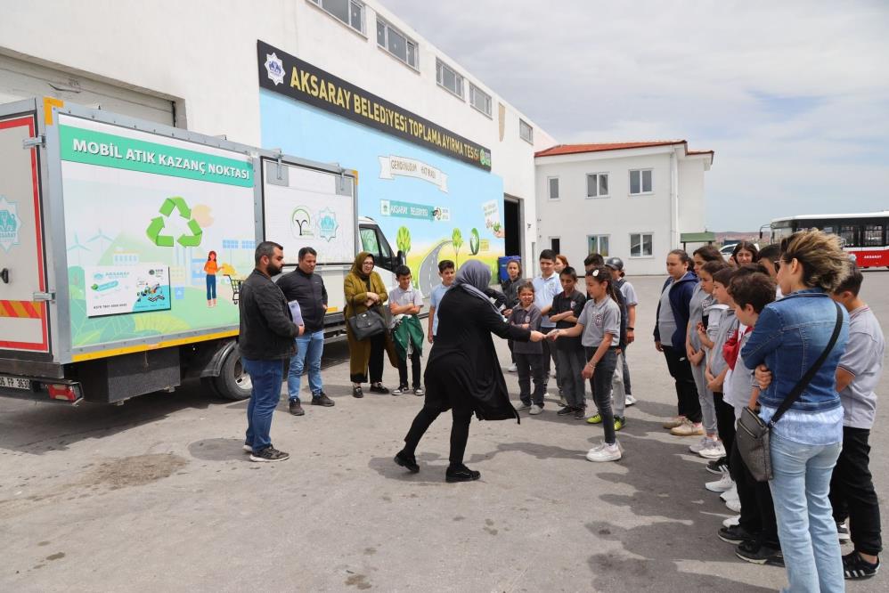 Aksaray'da geri dönüşüm farkındalık eğitimleri devam ediyor