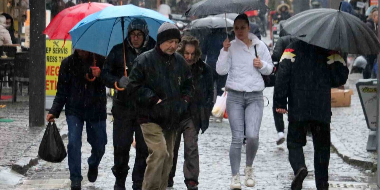 Erzincan’da yağmur yağışı