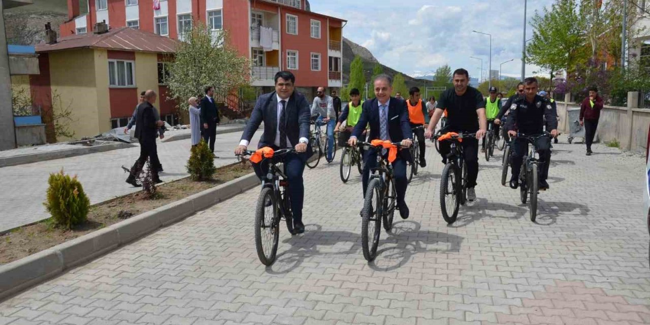 Sağlık için pedal çevirdiler