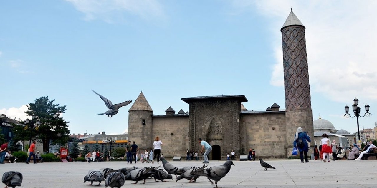 Vali Memiş; "Müzeler hem geçmişimiz hem geleceğimiz"