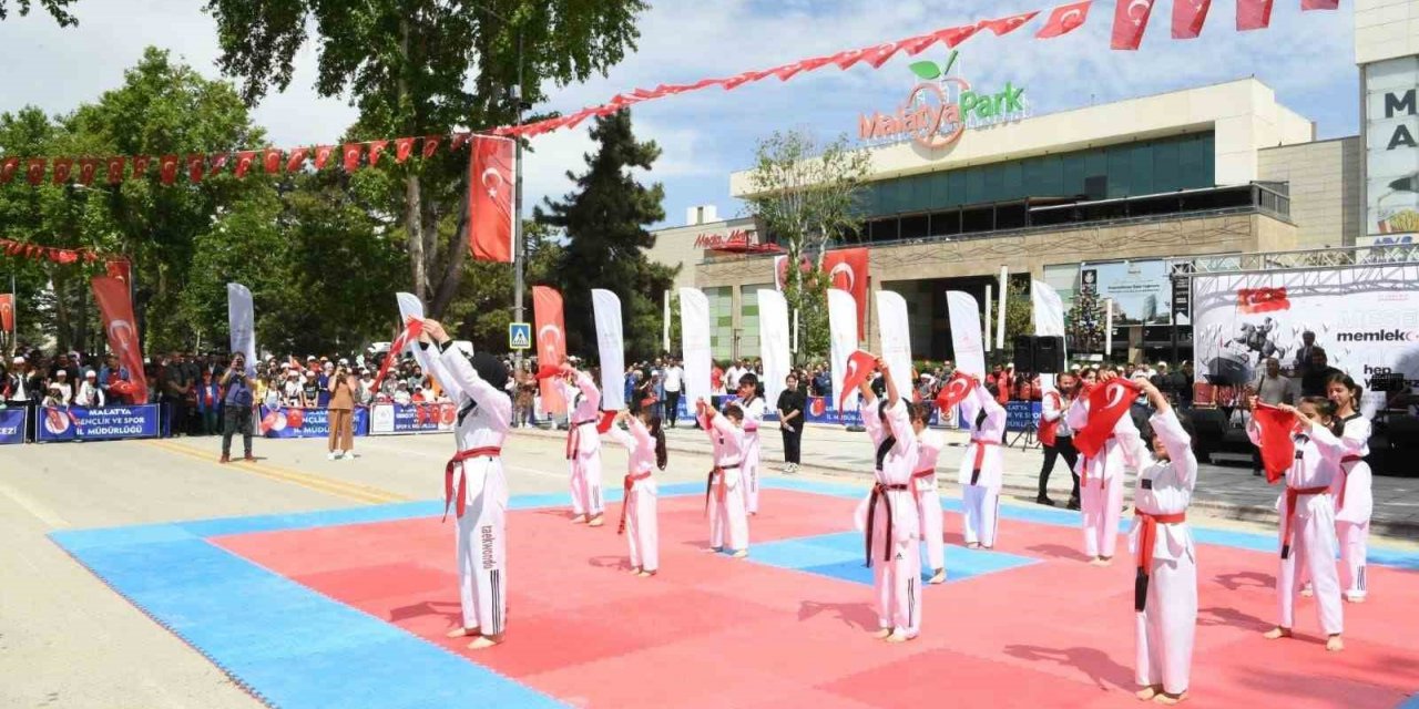 Malatya’da 19 Mayıs coşkusu