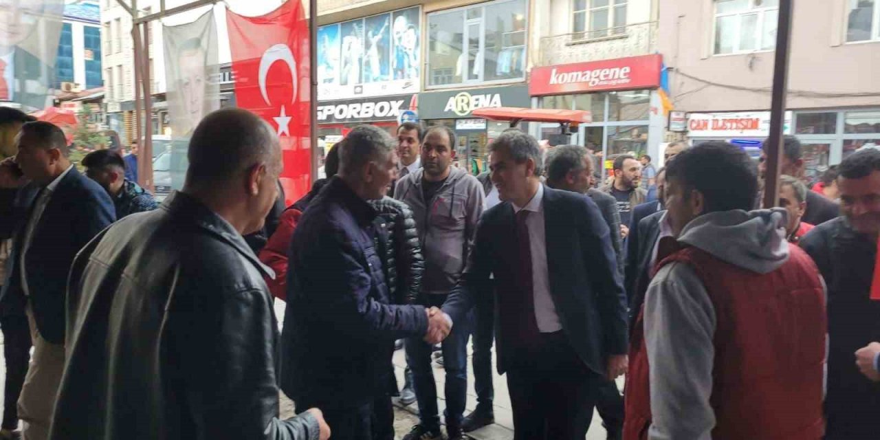 Talip Uzun, Cumhurbaşkanı Erdoğan’a destek için memleketi Sarıkamış’ta