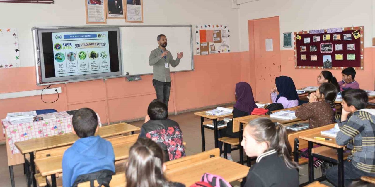 Bitlis’te 8 bin öğrenciye “Çevre Bilinci ve Sıfır Atık” eğitimi verildi