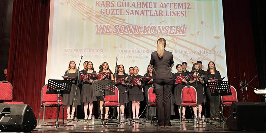 Kars’ta muhteşem yılsonu konseri