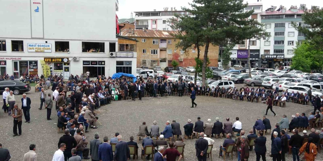 Bingöl milletvekili Berdibek: “Vatandaşlar emin ellere anahtarı vermiştir”