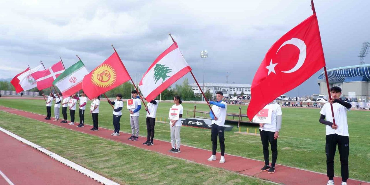 Erzurum’da Sprint ve Bayrak Kupası heyecanı