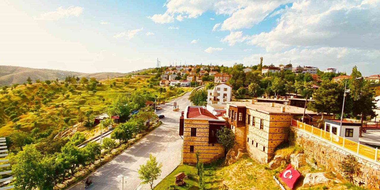 Harput’ta yaz güzelliği