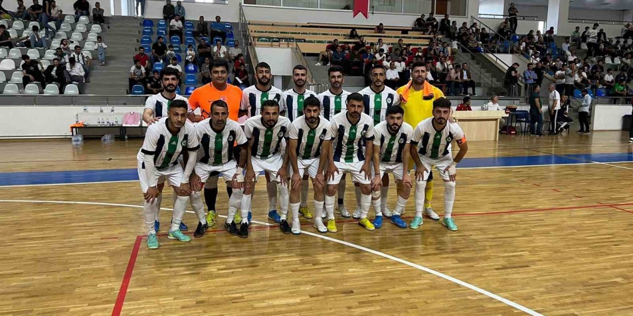 Büyük Bingöl Spor Futsal Takımı’nın hedefi Şampiyonlar Ligi