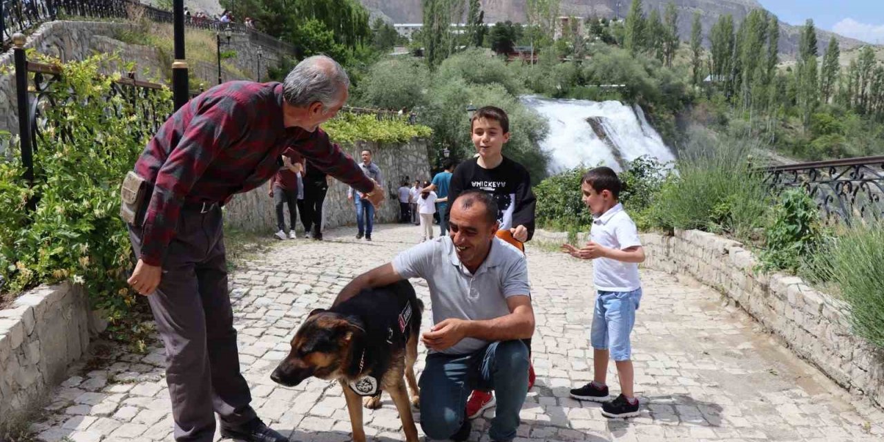 Tortum Şelalesi’nin güvenliğinden K9 Duman sorumlu