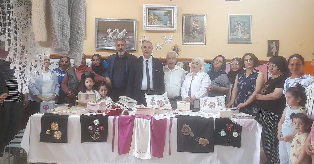 Elazığ’da kadınların el emekleri görücüye çıktı