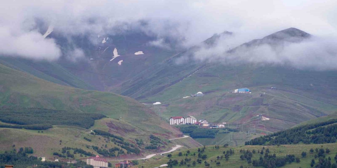 Erzurum’da Karadeniz’i aratmayan manzaralar