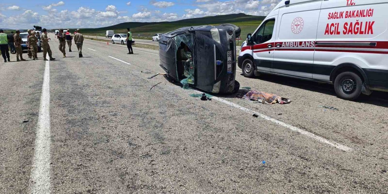 Ağrı’da trafik kazası; 1 çocuk öldü, 6 kişi yaralandı