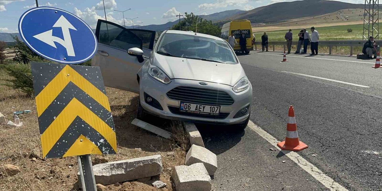 Elazığ’da trafik kazası: 1’i ağır 4 yaralı