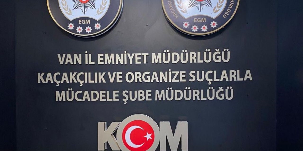 Van’da gümrük kaçağı malzemeler ele geçirildi